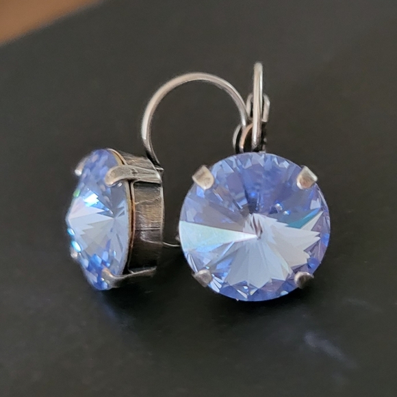 Austrian Crystal Earrings in Antique Silver - Picture 5 of 5